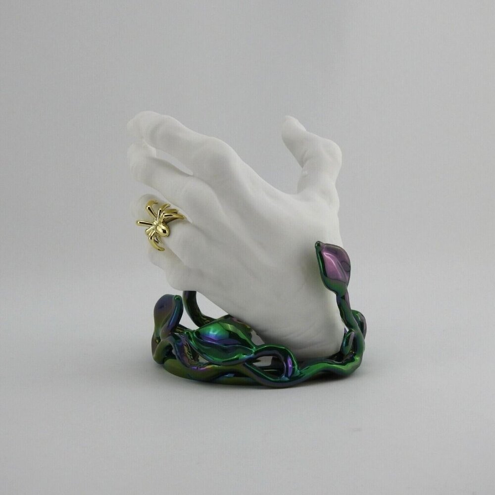 New Bath Body Works Halloween 2022 Ivy Hand Soap Holder Creepy Hand Figural